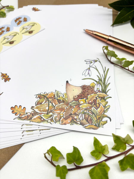 Writing Set - Winter Hedgehog